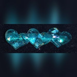 Beautiful Turquoise Epoxy Heart Hairclip